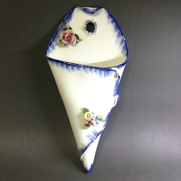Vintage Capodimonte Porcelain Napkin Wall Pocket